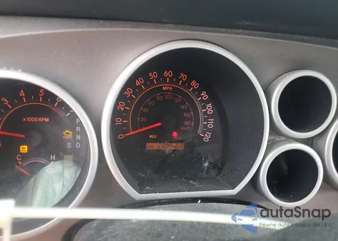 2011 Toyota Tundra Double Cab Sr5 z USA, uszkodzony, nr VIN 5TFUW5F11BX171833